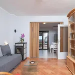 Apartamento Vi *