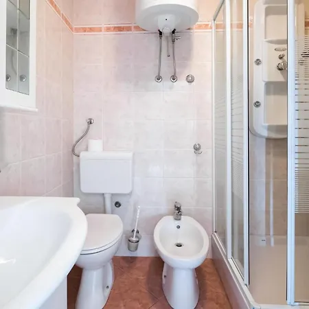 Apartmán 1 Bedroom Amazing In