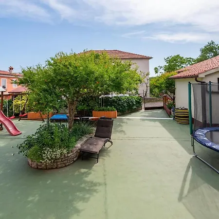 Apartment Vi Peruški