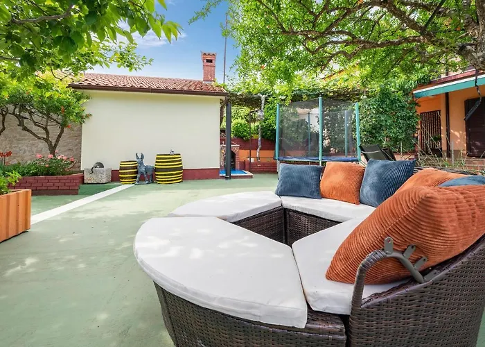 Vi Διαμέρισμα *