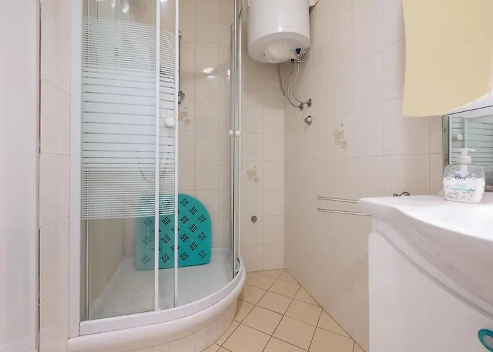 Διαμέρισμα Vi *